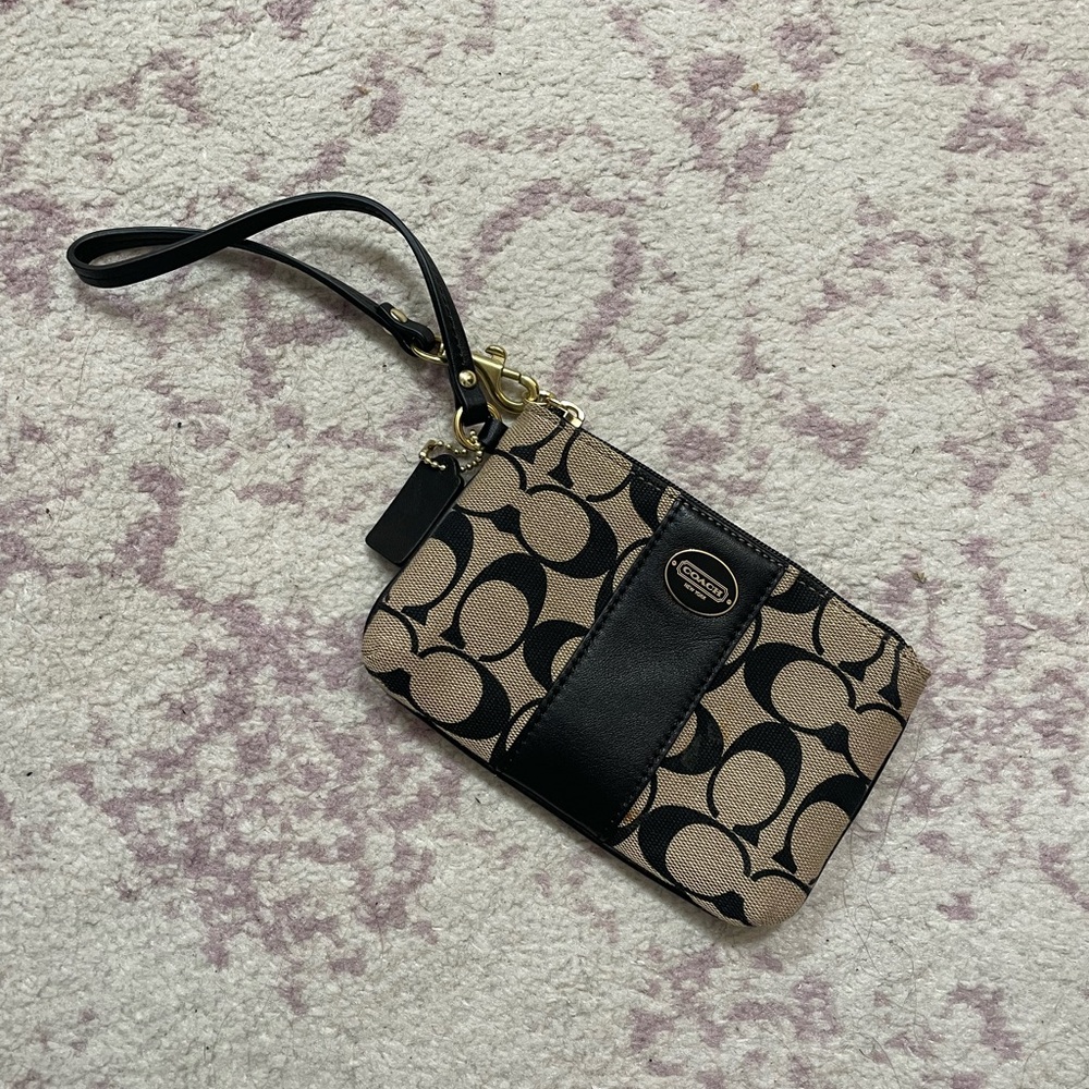 Coach Signature Black and Tan Wristlet
